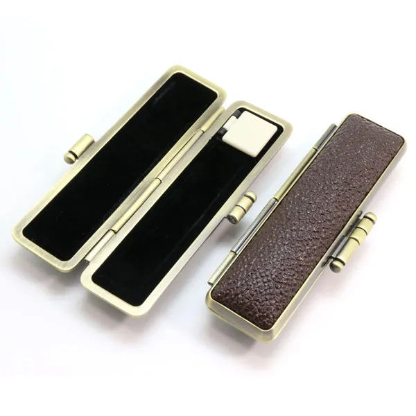 【スーパーSALE】【15％OFF】印鑑 2本 セット 黒楓 個人用印鑑 実印・銀行印セット 牛もみ革ケース付き 楓 はんこ ケース付セット アタリ 印鑑ケース 朱肉付き ギフト 10年保証 送料無料 印鑑証明 通帳登録 就職祝い